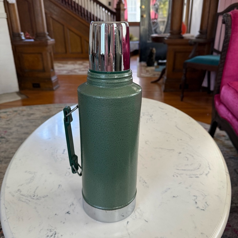 Vintage Aladdin Stanley Thermos 1/2 Gallon - Picture 3 of 7